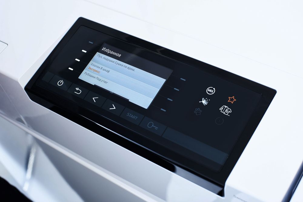 Сушильная машина Schulthess Spirit 650 Anthracite (левая)