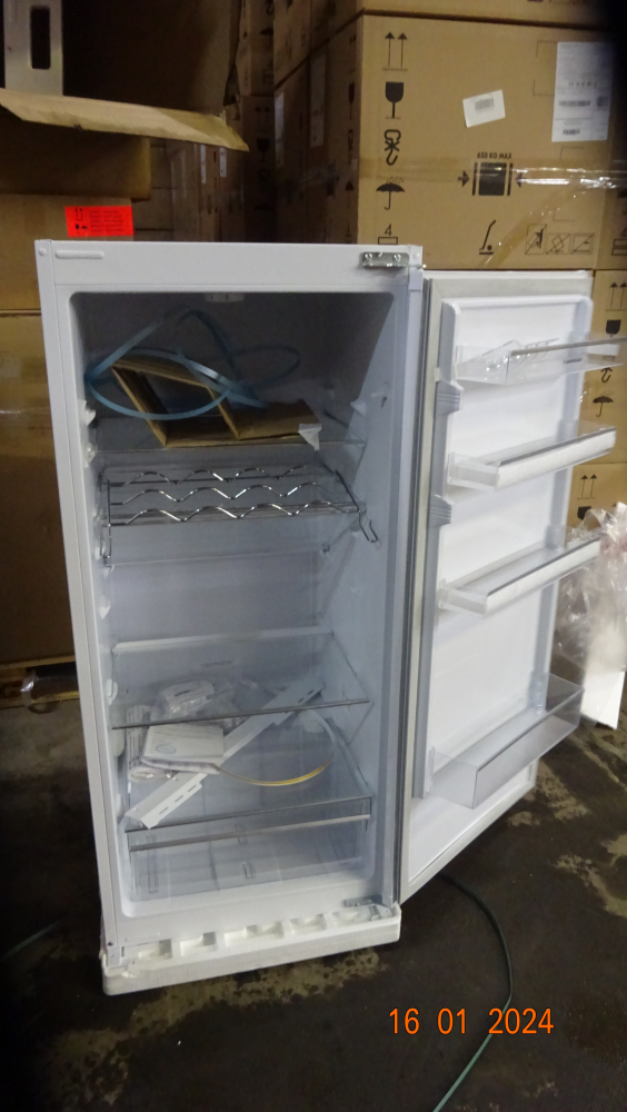 Встраиваемая холодильная камера FK 4540.0i Куперсбуш / Kuppersbusch