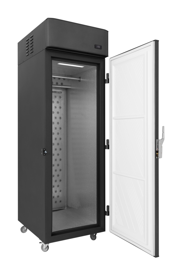 Холодильный шкаф для хранения шуб GRAUDE PK 70.0