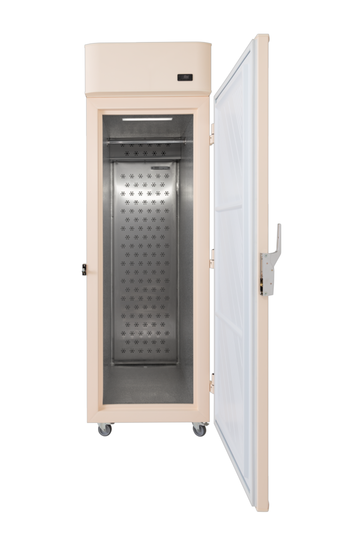 Холодильный шкаф для хранения шуб GRAUDE PK 70.0 B