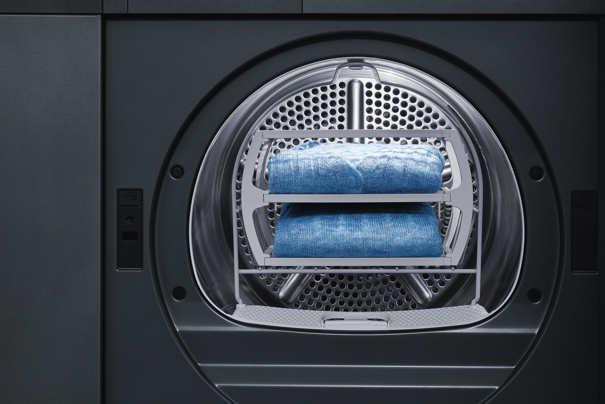 Сушильная машина Schulthess Spirit 650 Anthracite (левая)