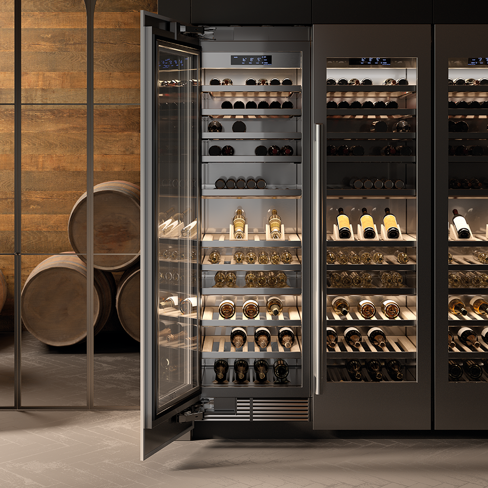 Встраиваемый винный шкаф Signature Kitchen Suite SKSCW182RP под навеску фасадов