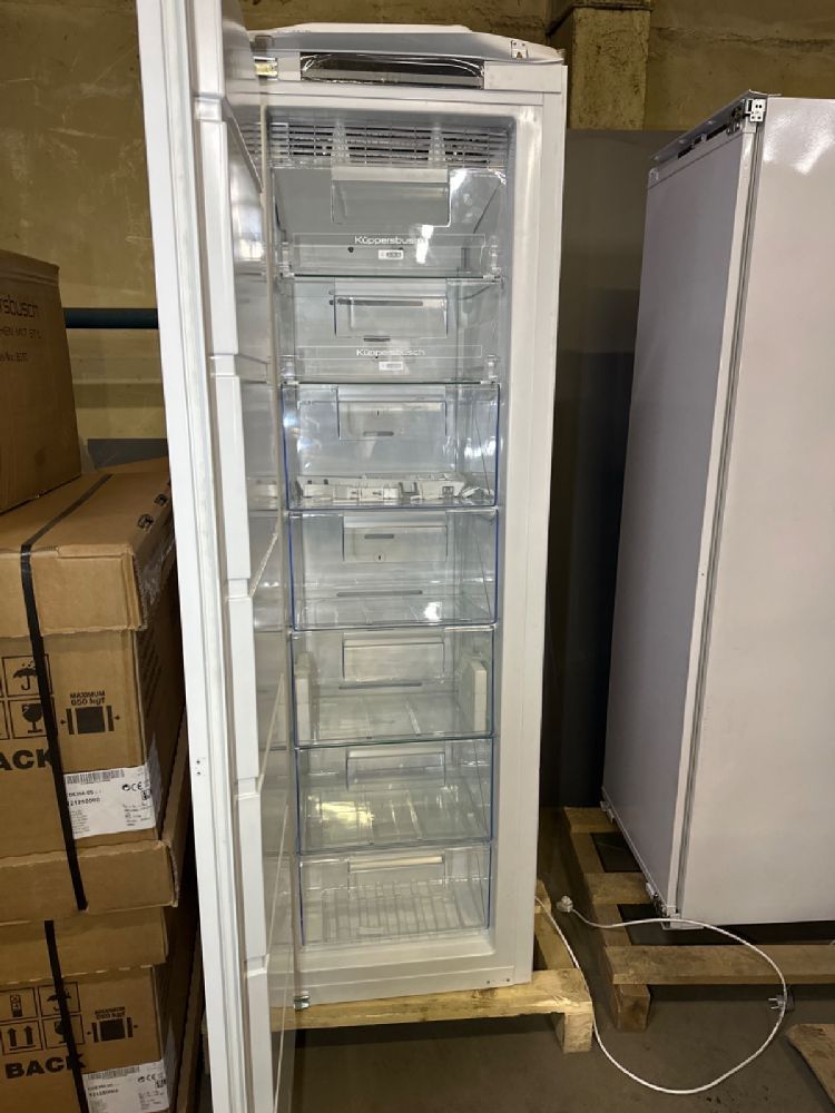 Встраиваемая морозильная камера FG 8840.0i Куперсбуш / Kuppersbusch