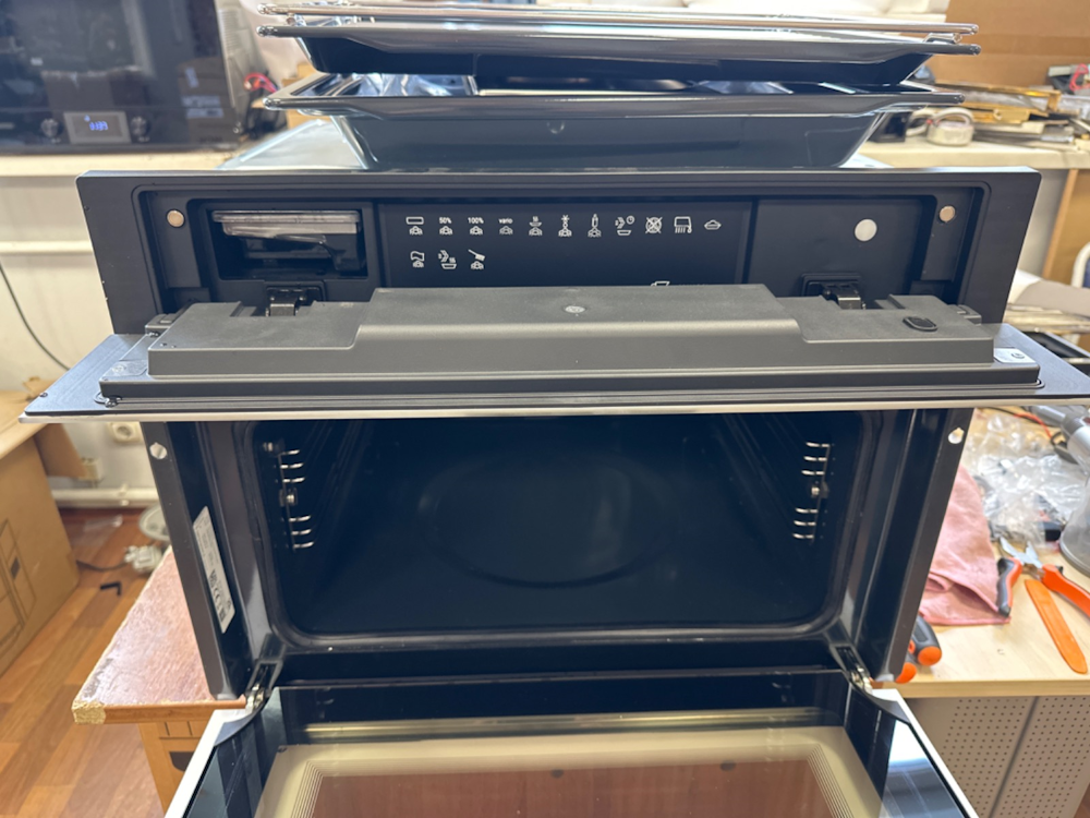 Компактный духовой шкаф с паром Kuppersbusch CBD 6550.0 W